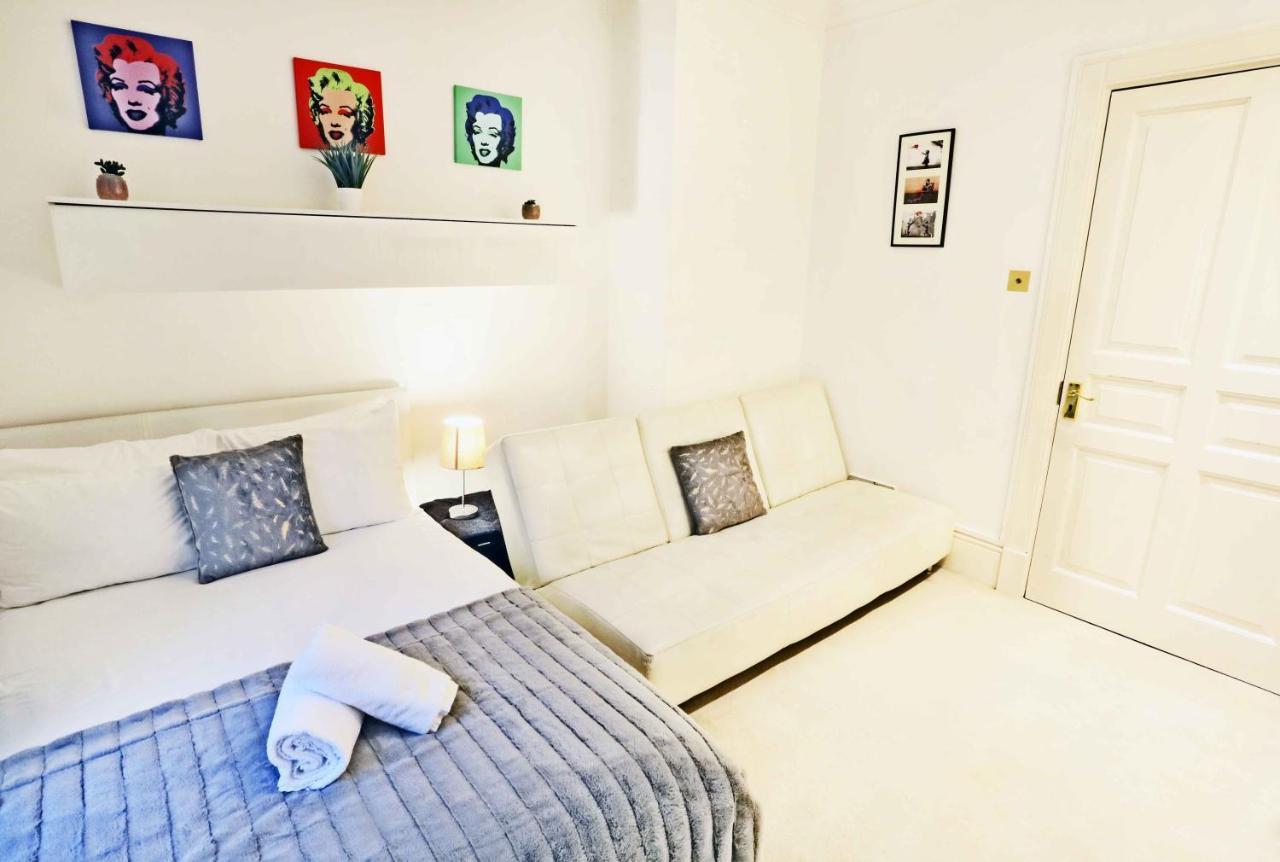 Piccadilly Circus Suites Лондон Екстериор снимка