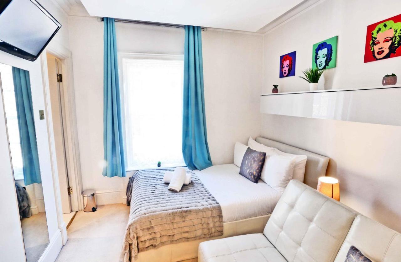 Piccadilly Circus Suites Лондон Екстериор снимка